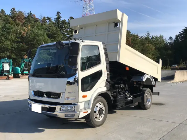 三菱 ファイター 2KG-FK72FZ(2WD)の写真1