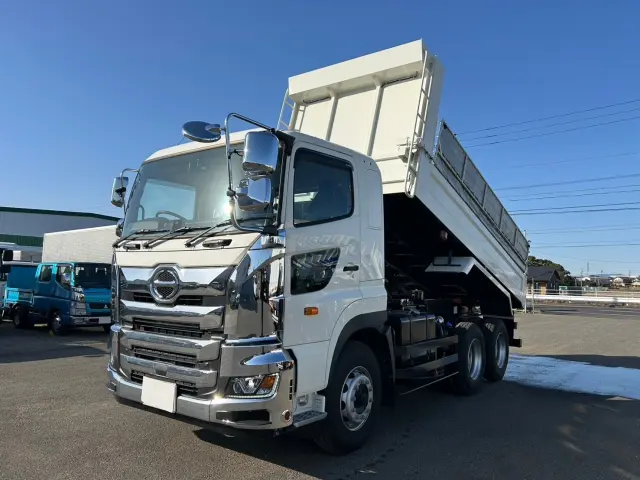 日野 プロフィア 2DG-FS1AGE(6x4)の写真1