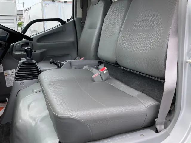 日野 デュトロ 2RG-XZU600T(2WD)の写真23