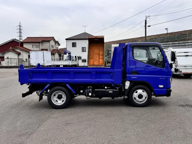 三菱 キャンター 2RG-FBA60(2WD)の写真8