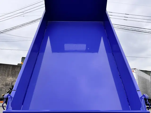 三菱 キャンター 2RG-FBA60(2WD)の写真11