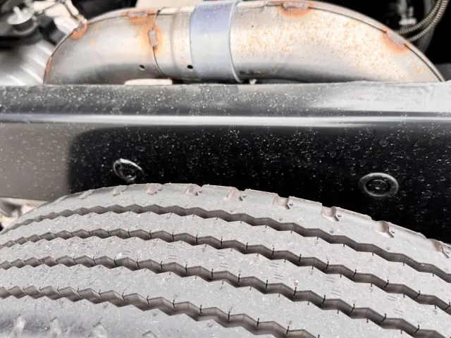 三菱 キャンター 2RG-FBA60(2WD)の写真15