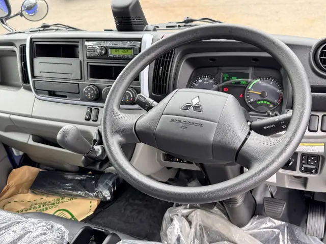 三菱 キャンター 2RG-FBA60(2WD)の写真21