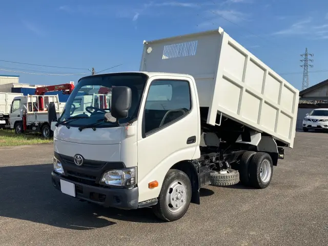 トヨタ ダイナ TKG-XZC610D(2WD)の写真1