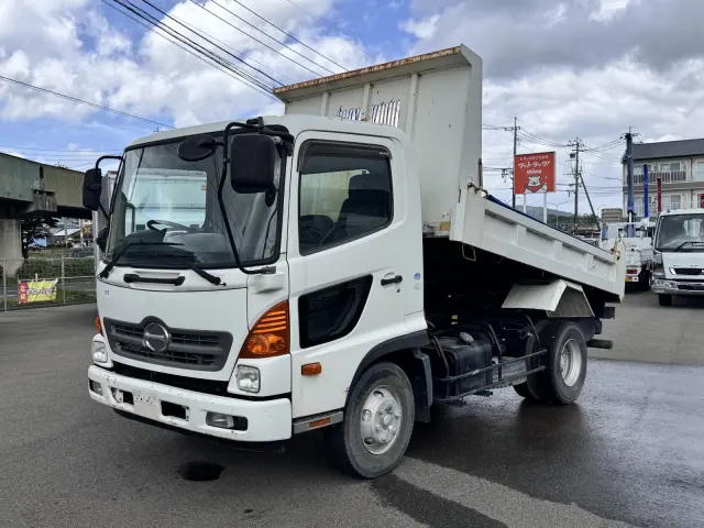 日野 レンジャー TKG-FC9JCAP(2WD)の写真1