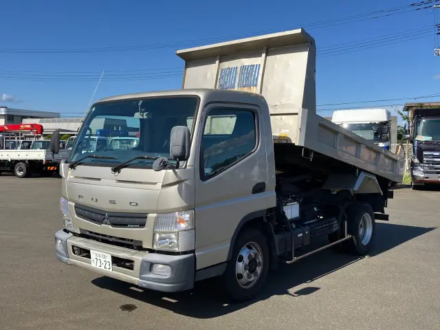 三菱 キャンター TKG-FEBM0(2WD)の写真1