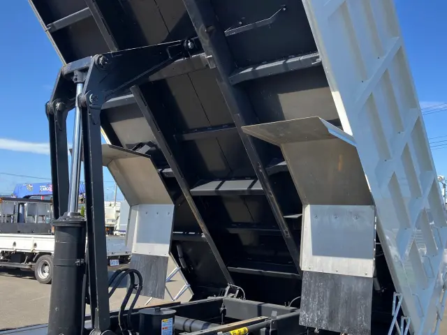 三菱 ファイター 2KG-FK72F(2WD)の写真17