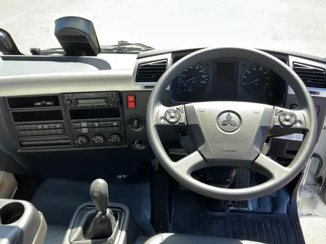 三菱 ファイター 2KG-FK72F(2WD)の写真24