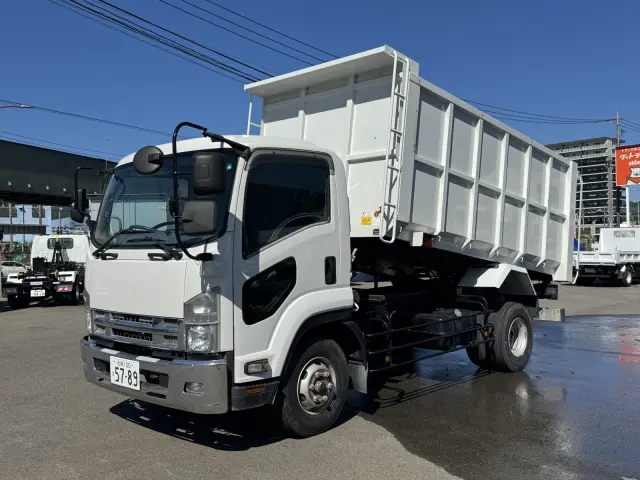 いすゞ フォワード PKG-FSR90S2(2WD)の写真1