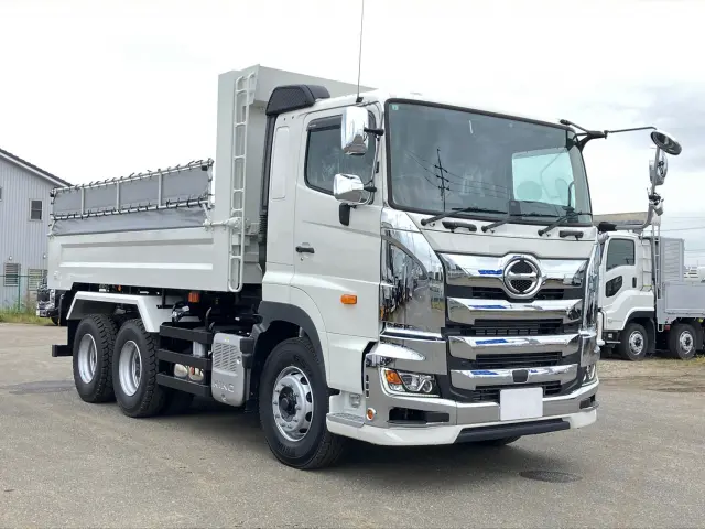 日野 プロフィア 2DG-FS1AGE(6x4)の写真2