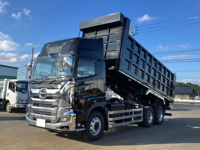 日野 プロフィア 2DG-FS1AJE(6x4)の写真1