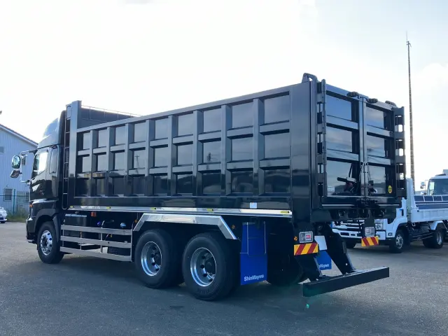 日野 プロフィア 2DG-FS1AJE(6x4)の写真4