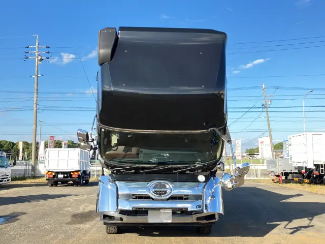 日野 プロフィア 2DG-FS1AJE(6x4)の写真26