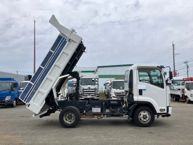 いすゞ フォワード TKG-FRR90S1(2WD)の写真6