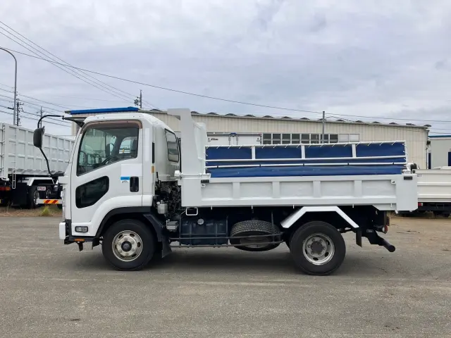 いすゞ フォワード TKG-FRR90S1(2WD)の写真7