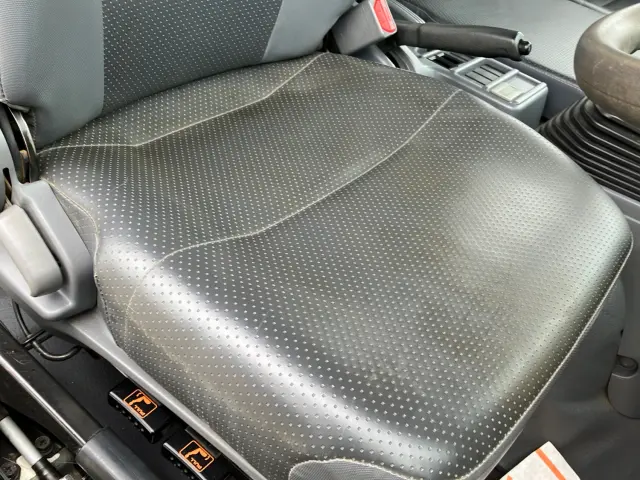 いすゞ フォワード TKG-FRR90S1(2WD)の写真19