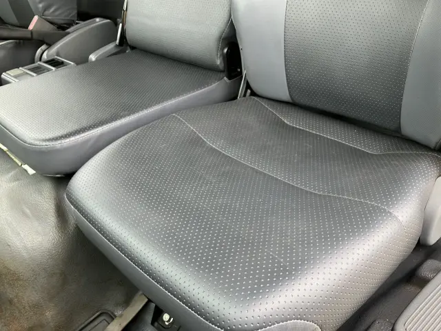 いすゞ フォワード TKG-FRR90S1(2WD)の写真20