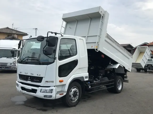 三菱 ファイター 2KG-FK62FZ(2WD)の写真1
