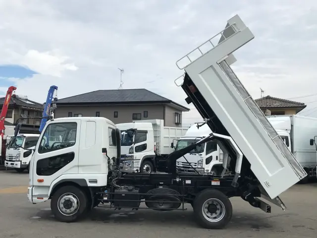 三菱 ファイター 2KG-FK62FZ(2WD)の写真5