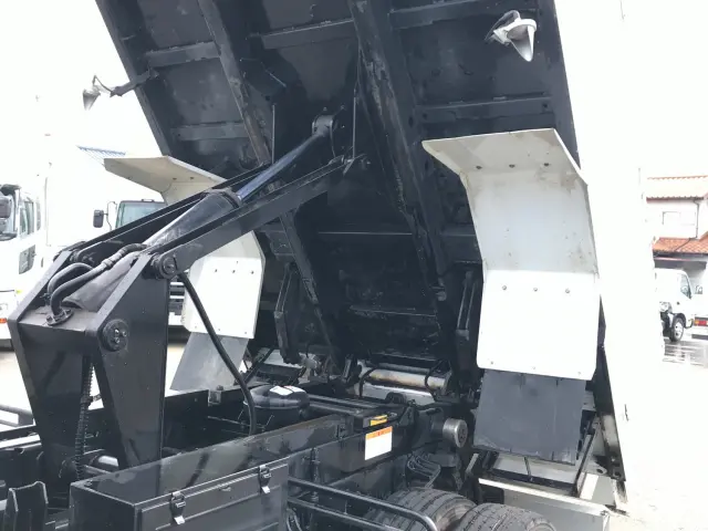 三菱 ファイター 2KG-FK62FZ(2WD)の写真13