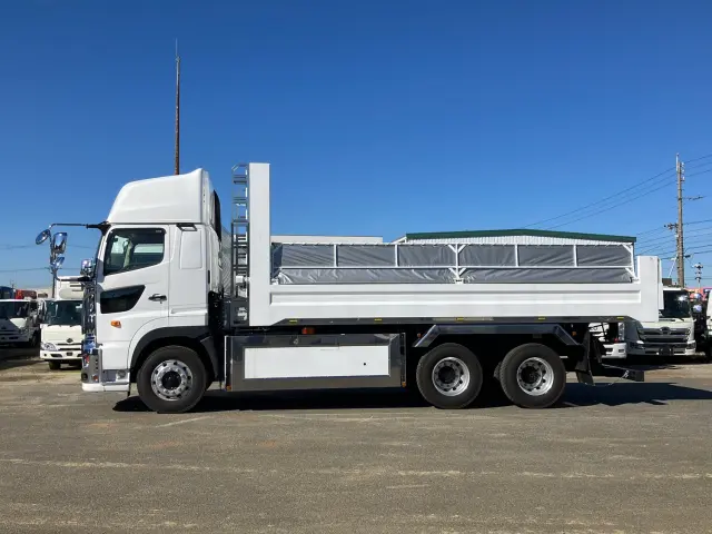 日野 プロフィア 2DG-FS1AJE(6x4)の写真7