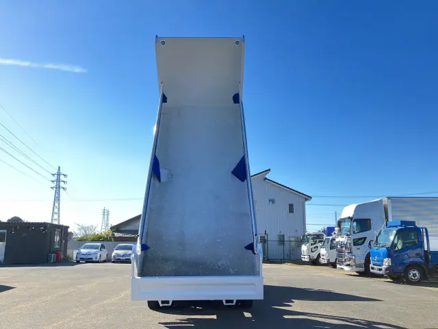 日野 プロフィア 2DG-FS1AJE(6x4)の写真10