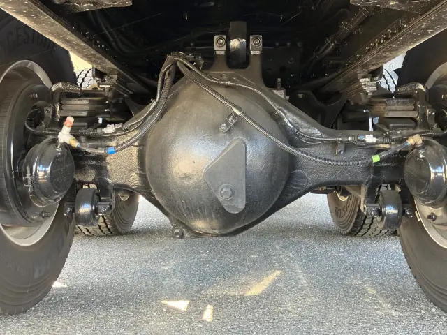 日野 プロフィア 2DG-FS1AJE(6x4)の写真16