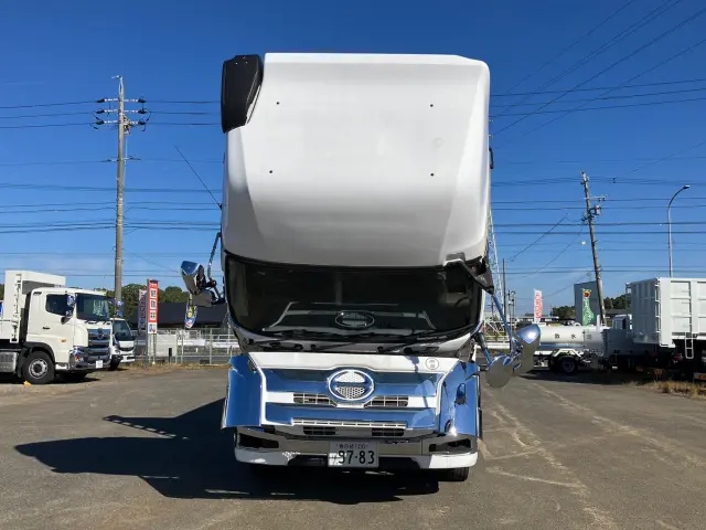 日野 プロフィア 2DG-FS1AJE(6x4)の写真23