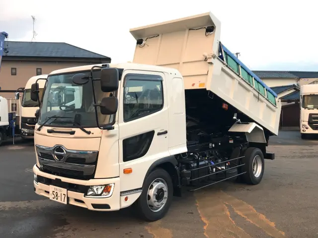 日野 レンジャー 2KG-FE2ACA(2WD)の写真1