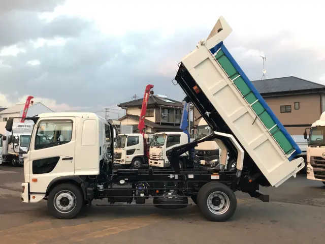 日野 レンジャー 2KG-FE2ACA(2WD)の写真5