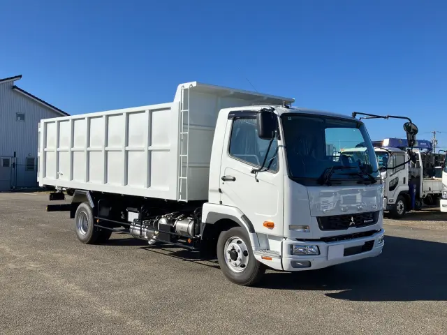 三菱 ファイター 2KG-FK72F(2WD)の写真2