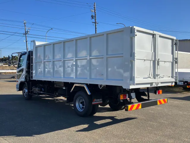 三菱 ファイター 2KG-FK72F(2WD)の写真4