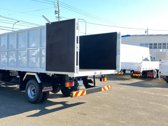 三菱 ファイター 2KG-FK72F(2WD)の写真15