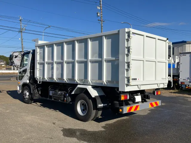 三菱 ファイター 2KG-FK72F(2WD)の写真4