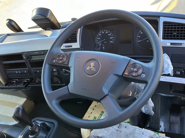 三菱 ファイター 2KG-FK72F(2WD)の写真24