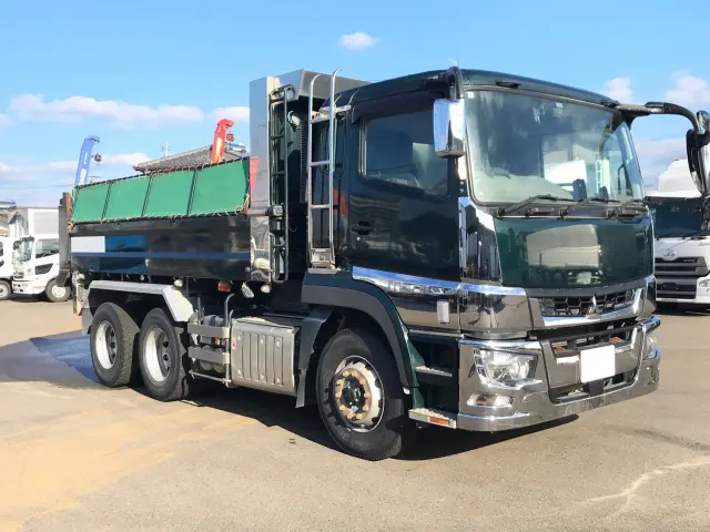 三菱 スーパーグレート 2PG-FV70HX(6x4)の写真2