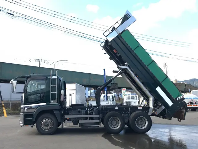 三菱 スーパーグレート 2PG-FV70HX(6x4)の写真5