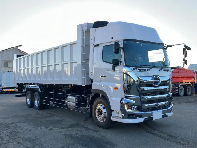 日野 プロフィア 2DG-FS1AHE(6x4)の写真2