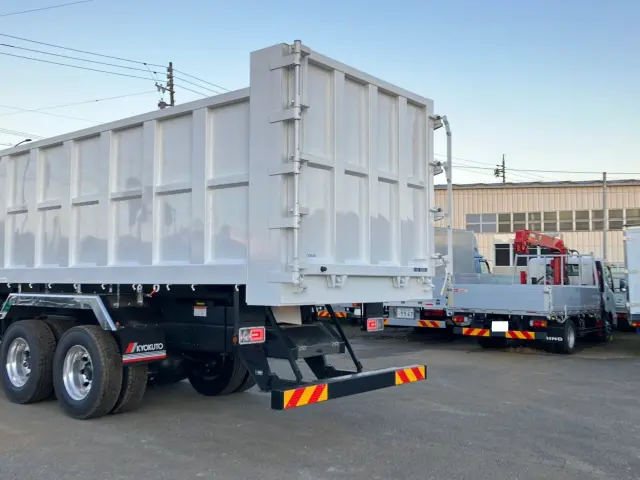 日野 プロフィア 2DG-FS1AHE(6x4)の写真14