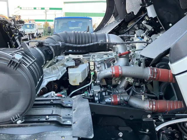 日野 プロフィア 2DG-FS1AHE(6x4)の写真21