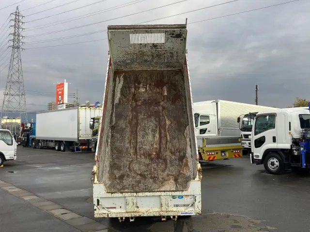 三菱 キャンター 2PG-FBA60(2WD)の写真10