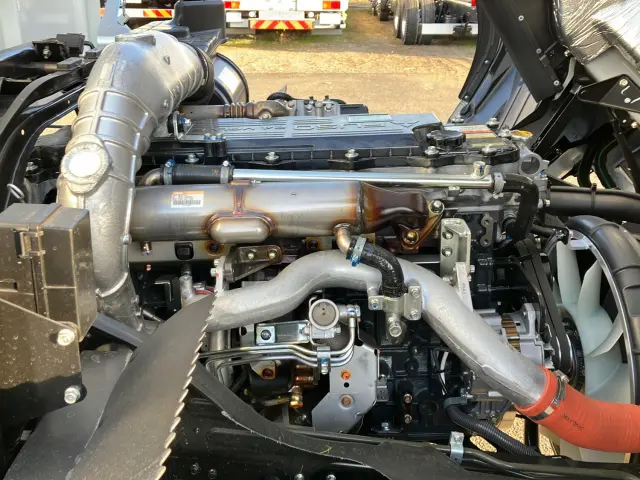 三菱 ファイター 2KG-FK72F(2WD)の写真18