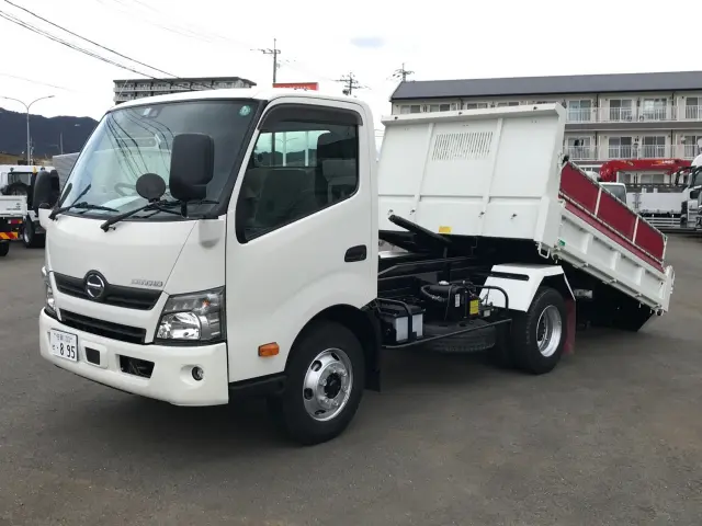 日野 デュトロ 2KG-XZU700X(2WD)の写真1