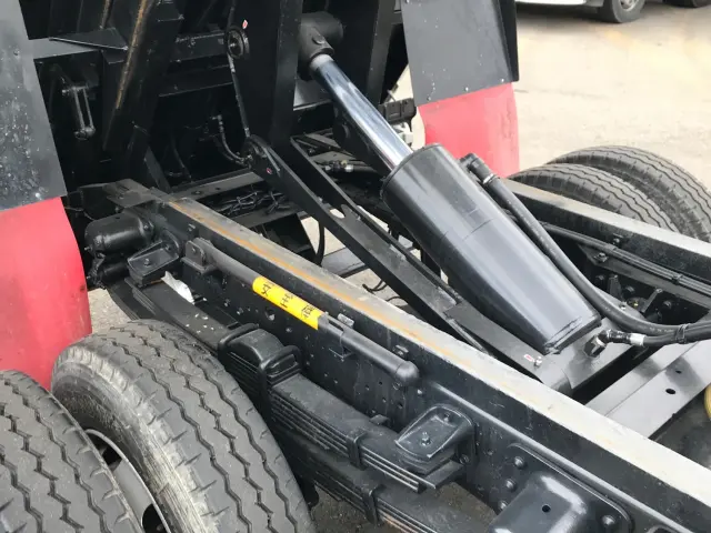 日野 デュトロ 2KG-XZU700X(2WD)の写真15