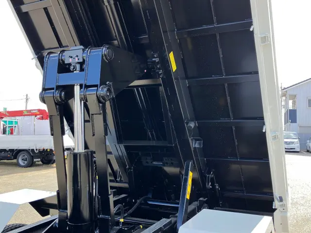 いすゞ フォワード 2PG-FRR90S3(2WD)の写真13