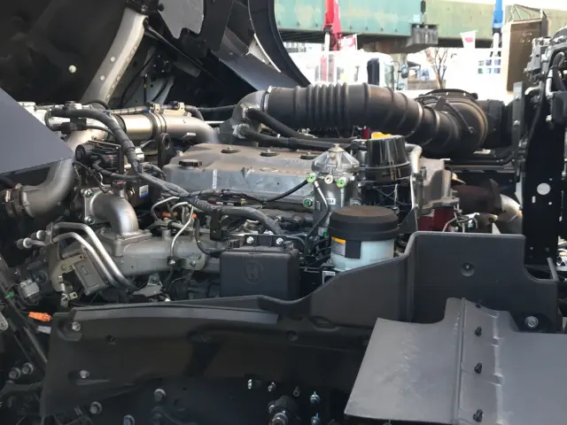 日野 プロフィア 2DG-FS1AHE(6x4)の写真20