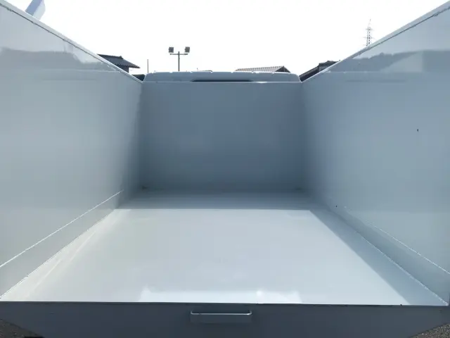 三菱 キャンター 2RG-FBA60(2WD)の写真11