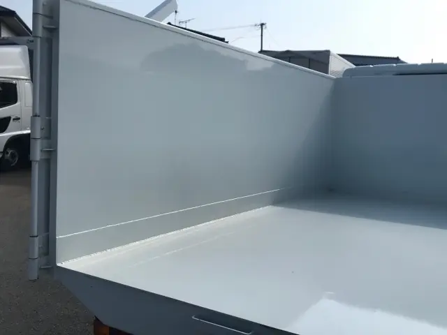 三菱 キャンター 2RG-FBA60(2WD)の写真12