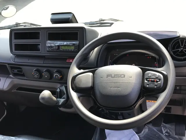 三菱 キャンター 2RG-FBA60(2WD)の写真24