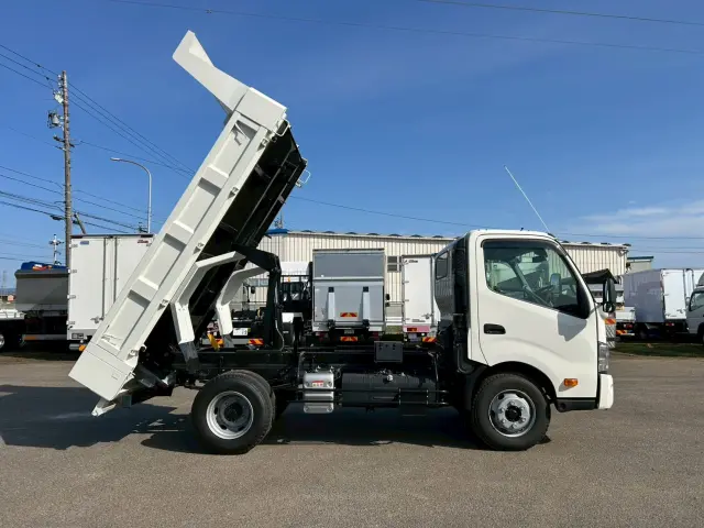 日野 デュトロ 2KG-XZU700X(2WD)の写真6